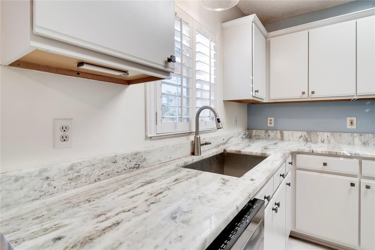 1801 CONCORD DRIVE — photo 13 of 30