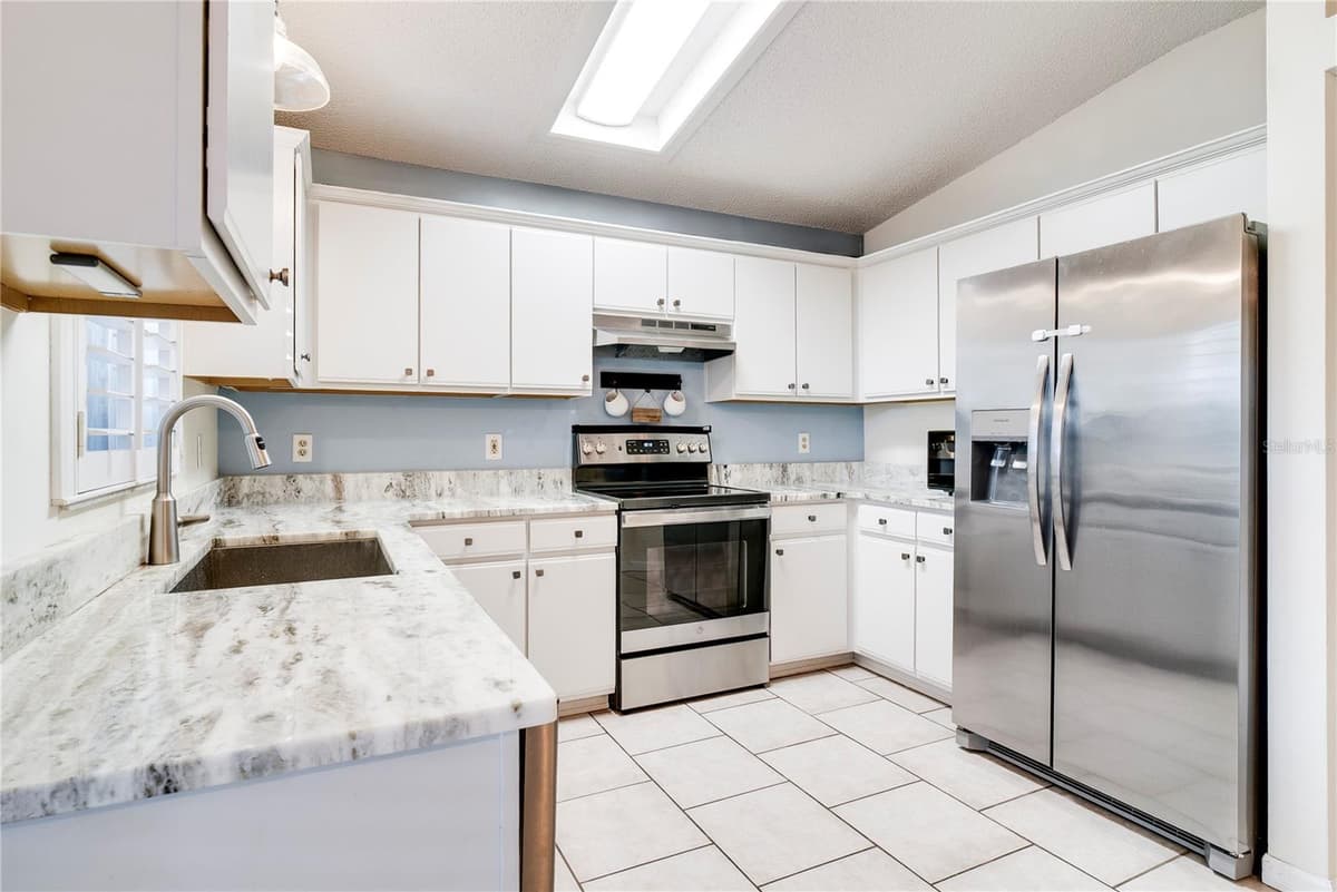1801 CONCORD DRIVE — photo 12 of 30