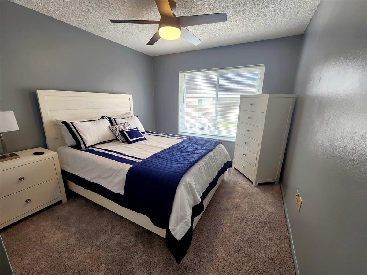 4215 BAY DRIVE — photo 10 of 19