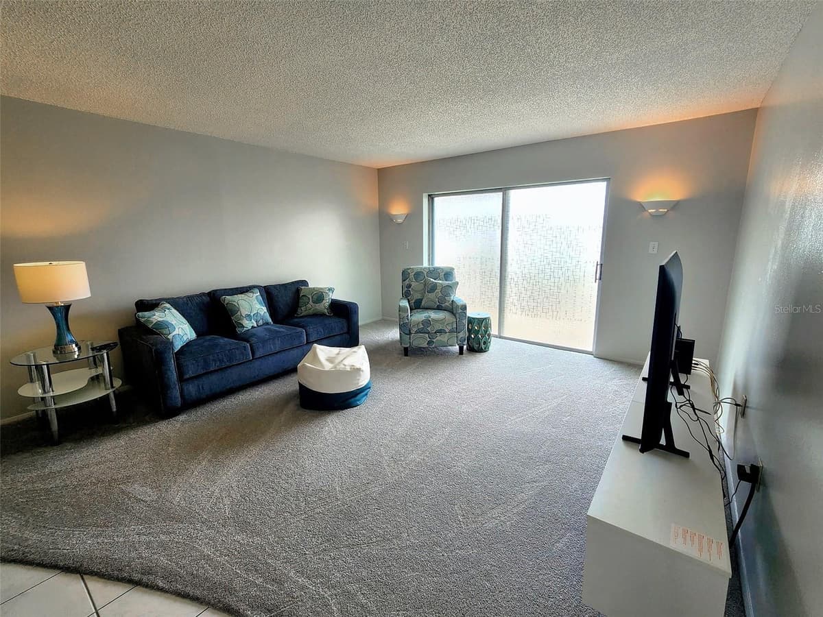 4215 BAY DRIVE — photo 3 of 19