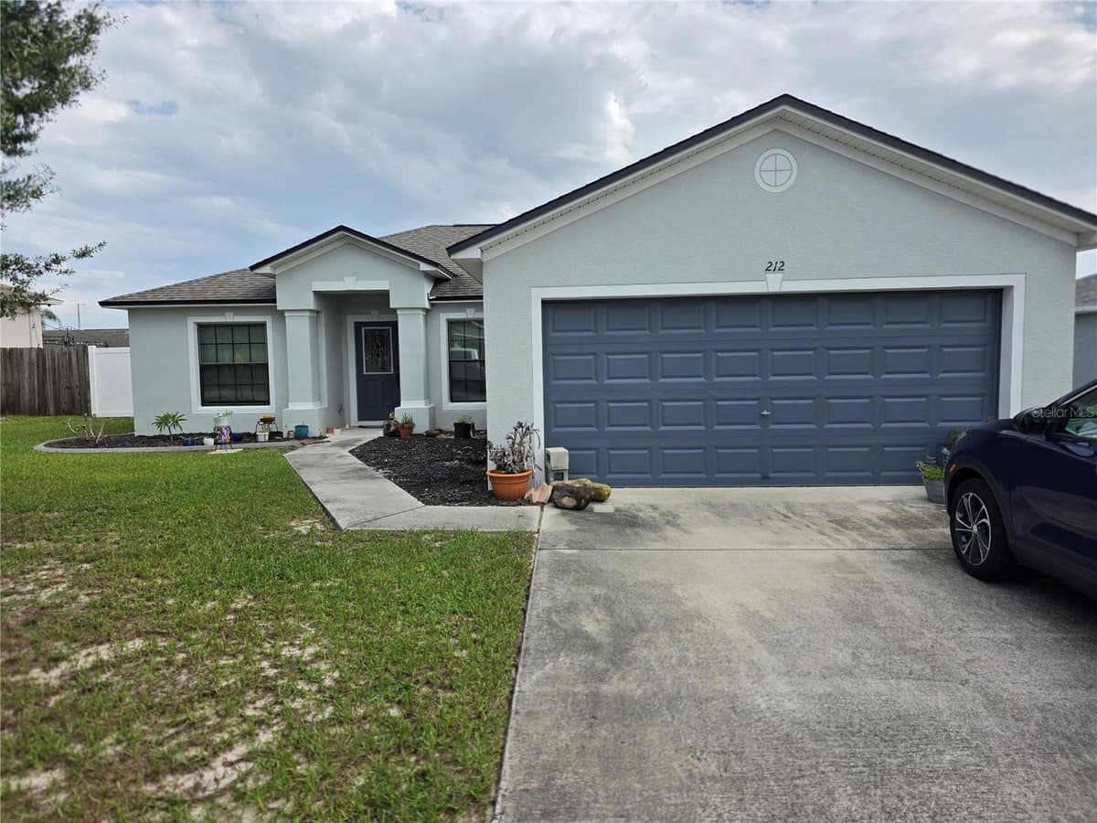 212 MAJESTIC GARDENS LANE — photo 24 of 28