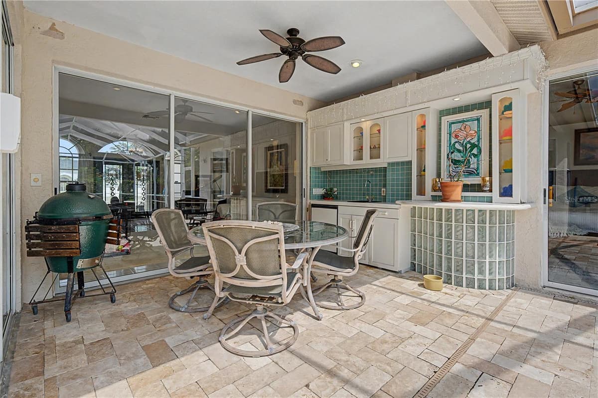 2093 SWAN LANE — photo 39 of 55