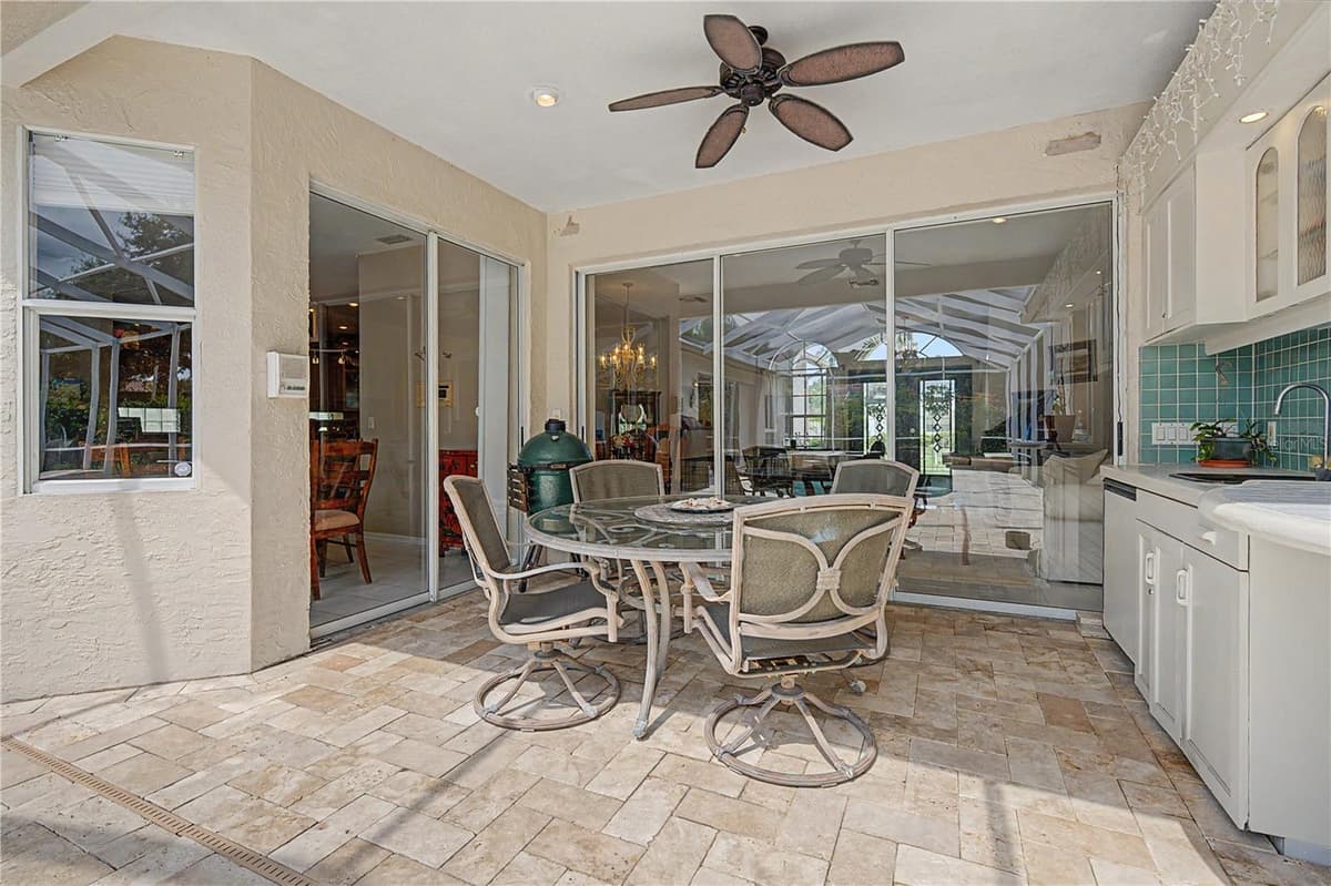 2093 SWAN LANE — photo 40 of 55