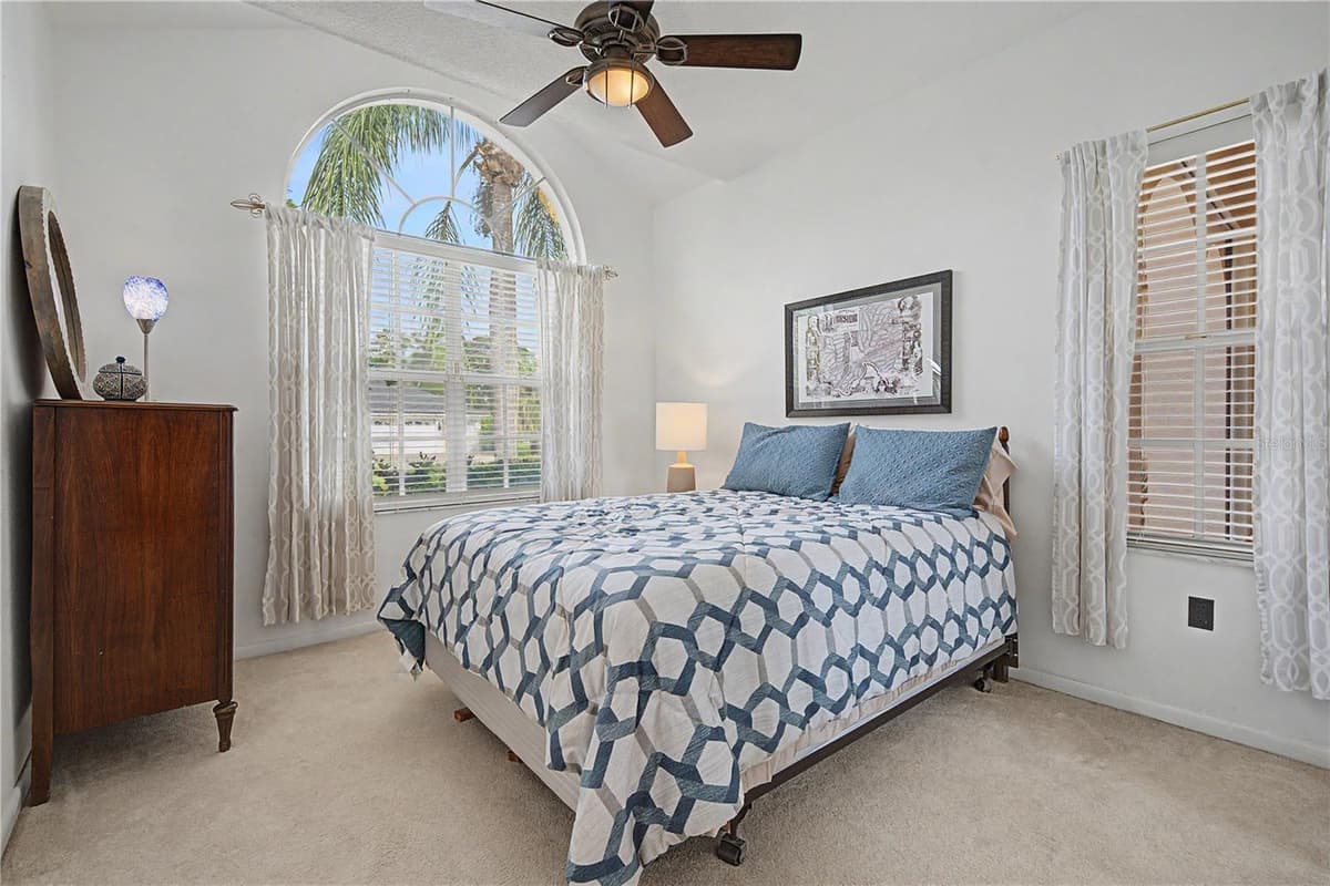 2093 SWAN LANE — photo 31 of 55