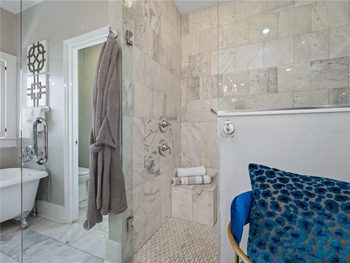 636 RIVERSIDE DRIVE — photo 49 of 75