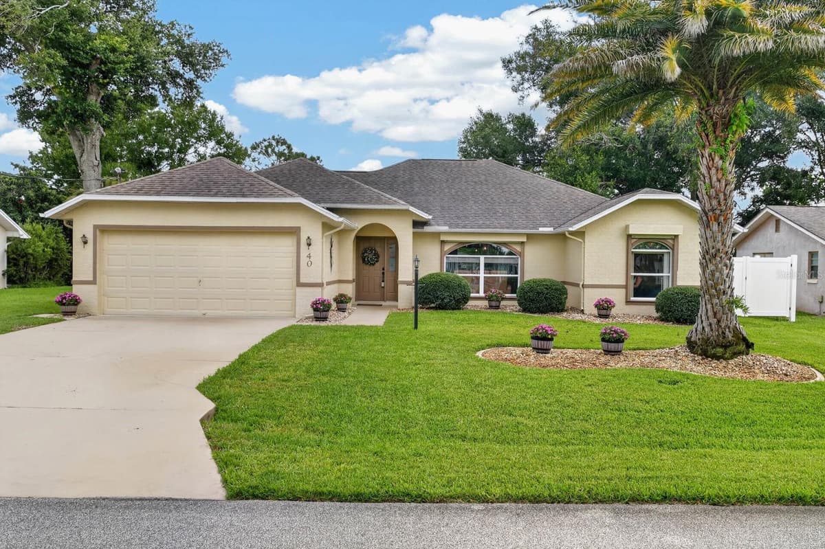 40 FLAMINGO DRIVE — photo 1 of 39