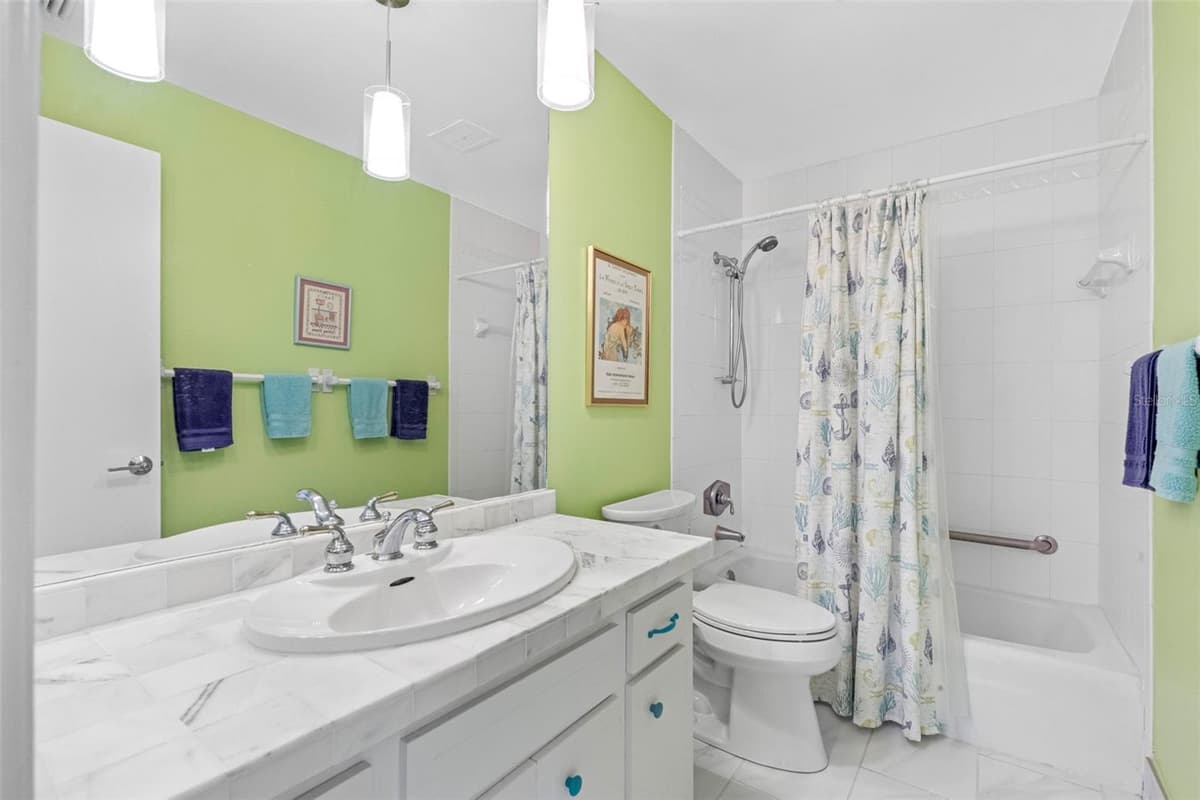 139 BLUFF VIEW DRIVE — photo 23 of 40