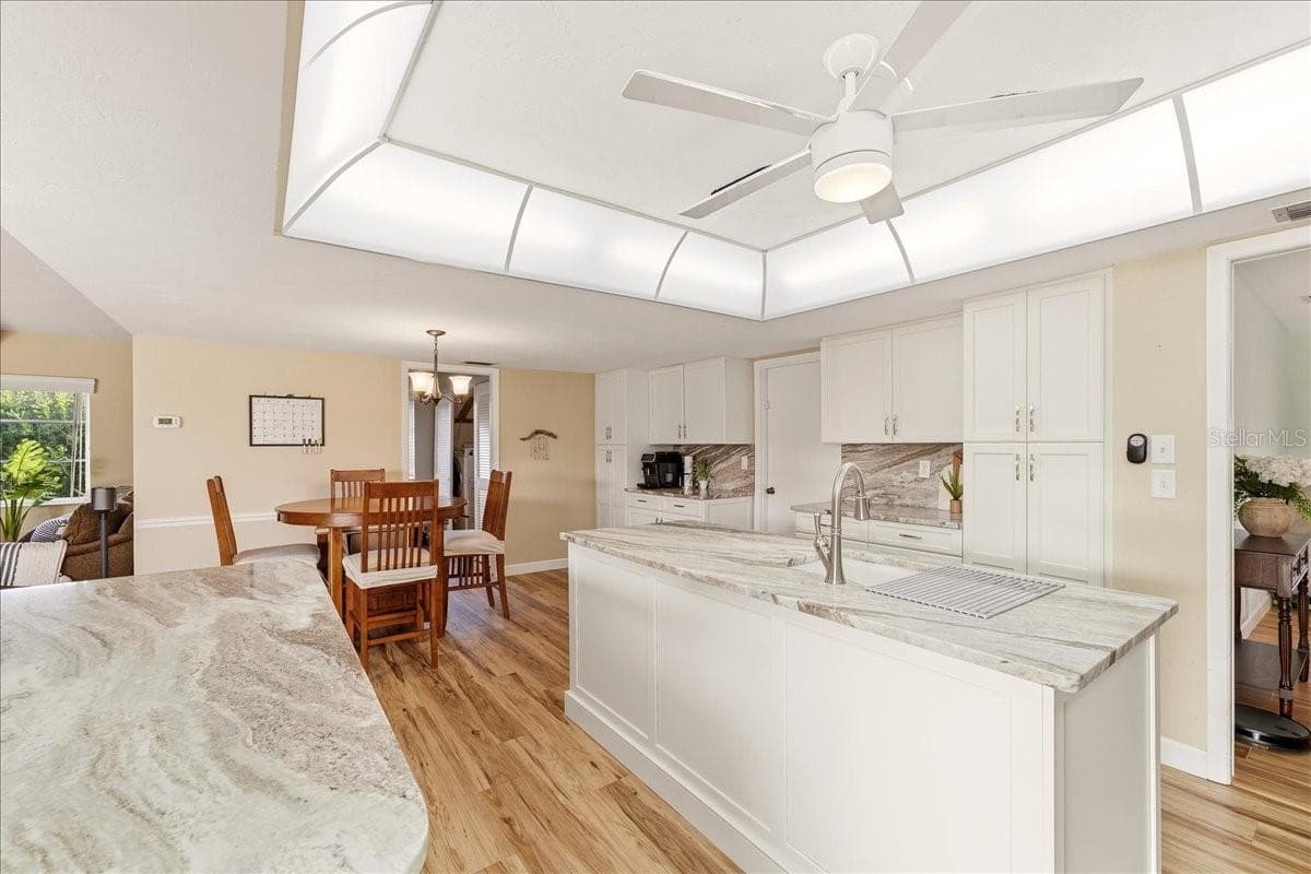 413 SIGNORELLI DRIVE — photo 14 of 46