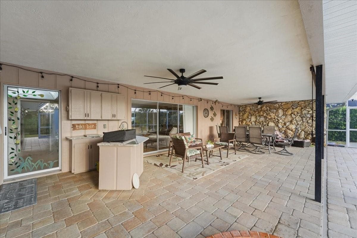 413 SIGNORELLI DRIVE — photo 38 of 46