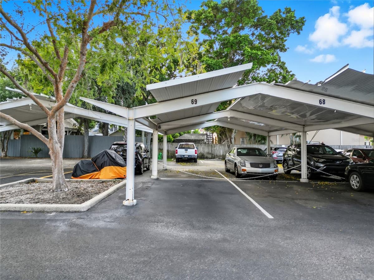 4015 BAYSHORE BOULEVARD — photo 10 of 31