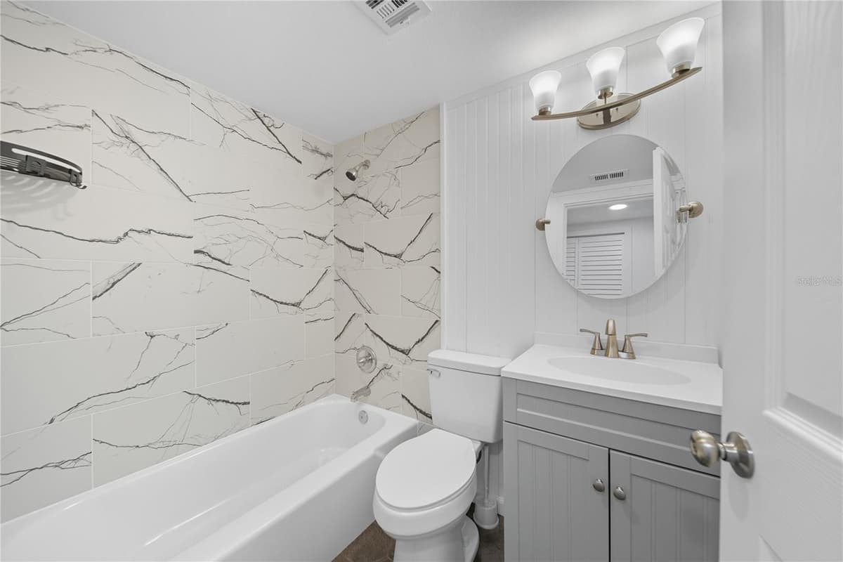 4015 BAYSHORE BOULEVARD — photo 11 of 31