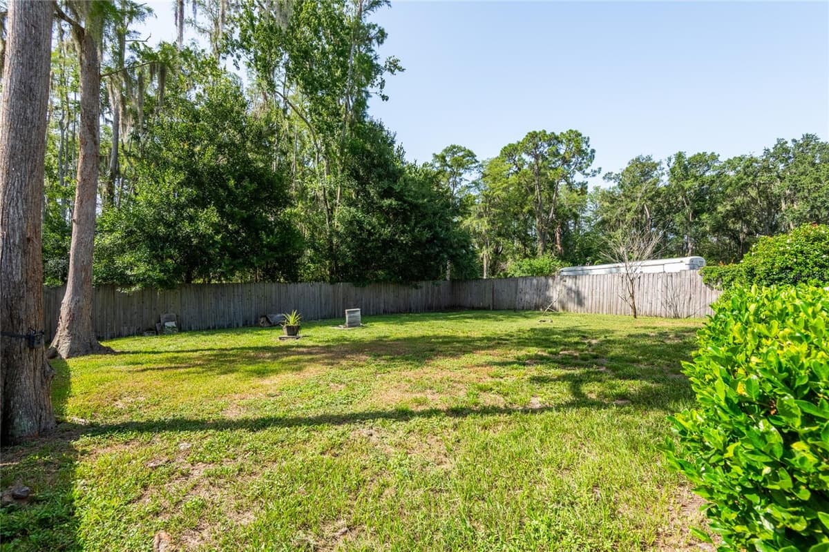 2712 CEDARIDGE DRIVE — photo 29 of 30