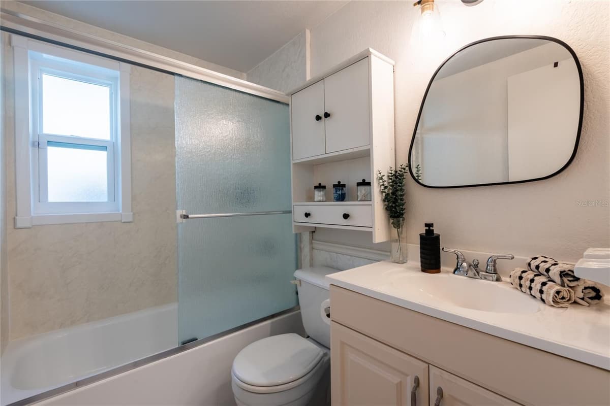 2712 CEDARIDGE DRIVE — photo 16 of 30