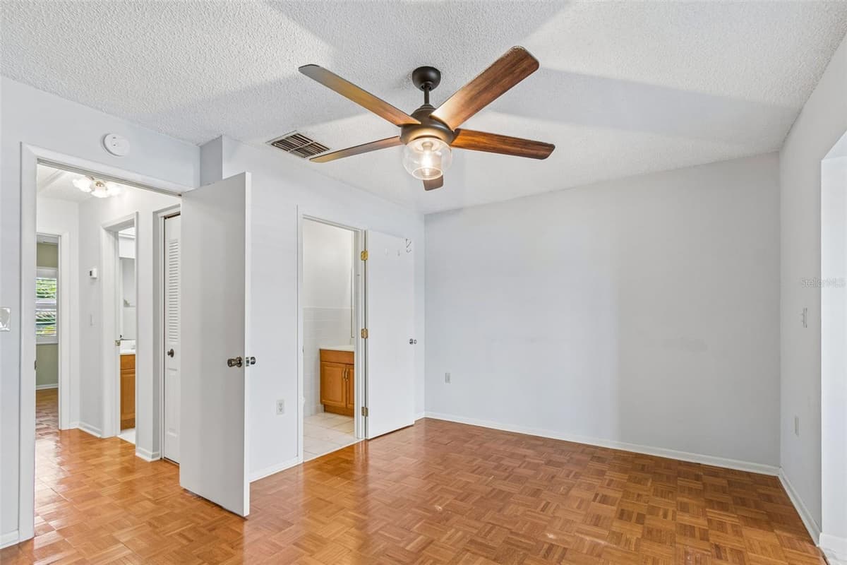 2131 RIDGE ROAD — photo 31 of 51