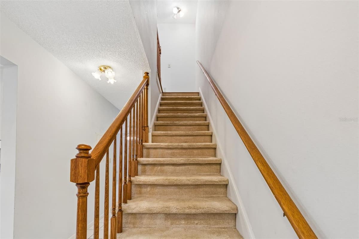 2131 RIDGE ROAD — photo 19 of 51