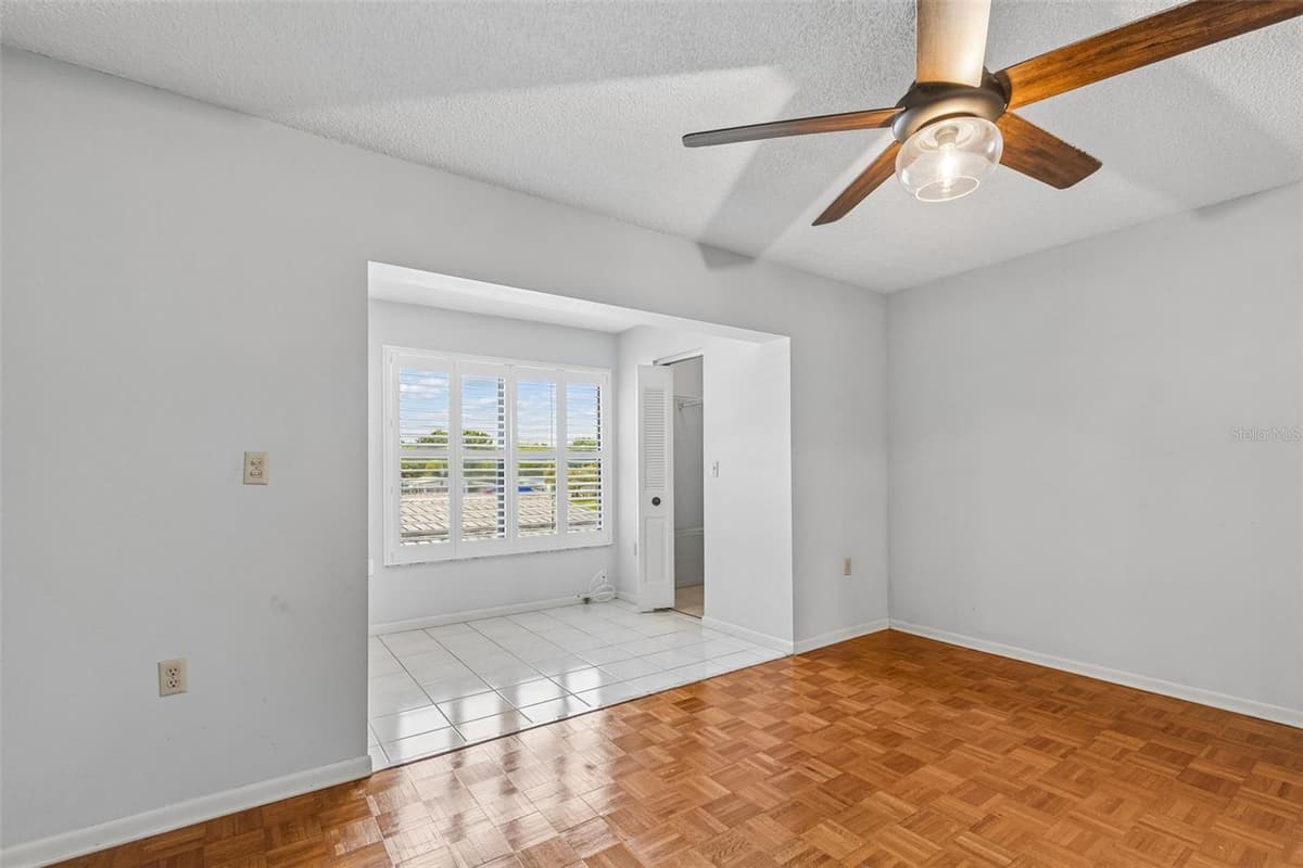 2131 RIDGE ROAD — photo 32 of 51