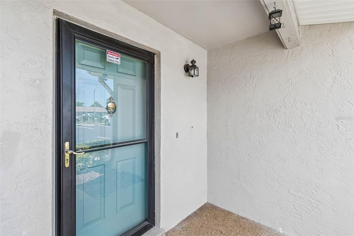2131 RIDGE ROAD — photo 3 of 51