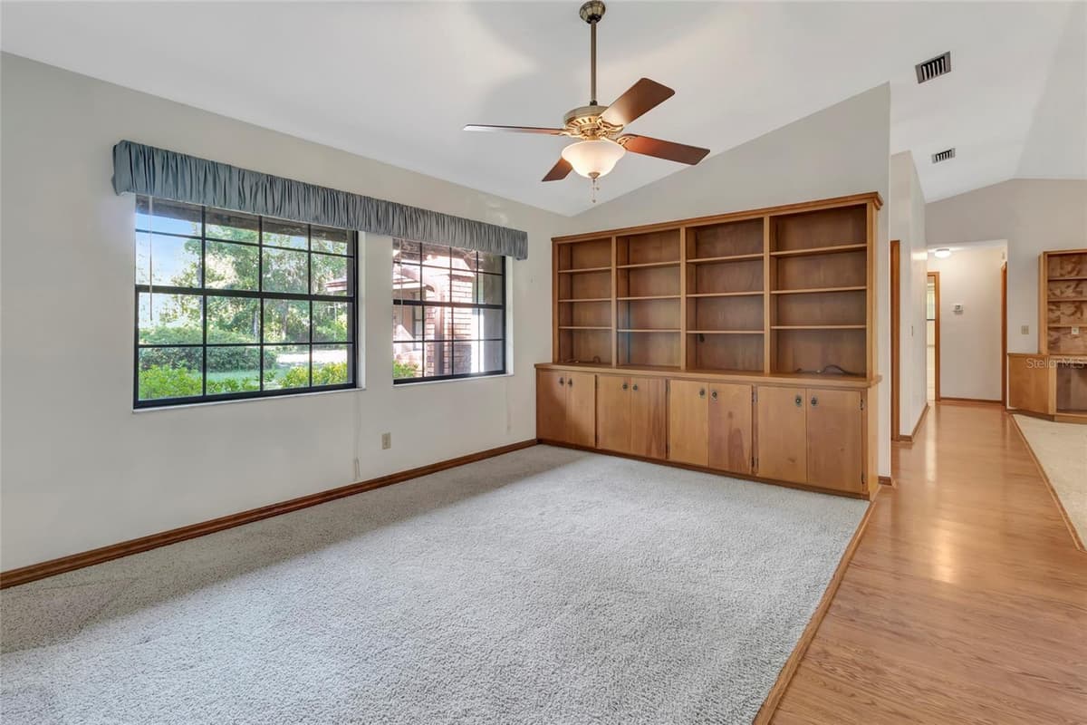 18426 VILLA CITY ROAD — photo 18 of 45