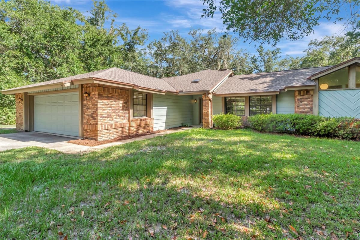 18426 VILLA CITY ROAD — photo 4 of 45