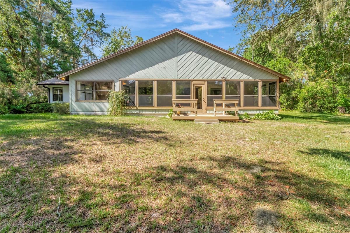 18426 VILLA CITY ROAD — photo 34 of 45