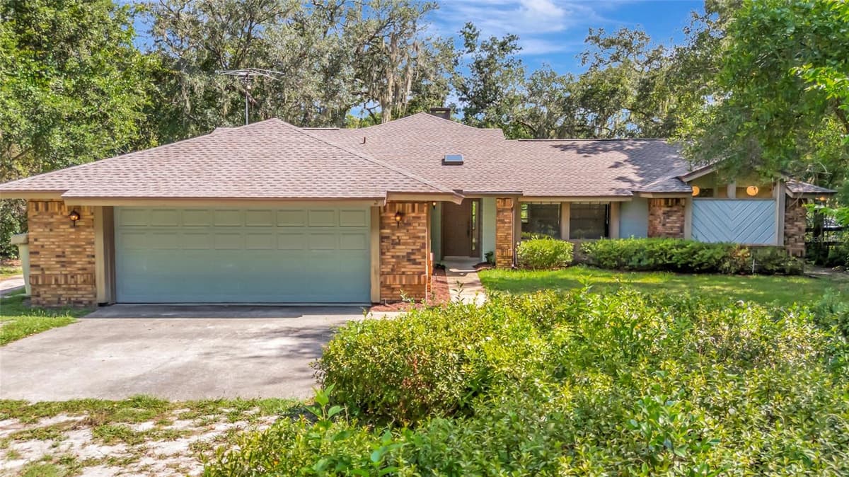 18426 VILLA CITY ROAD — photo 1 of 45