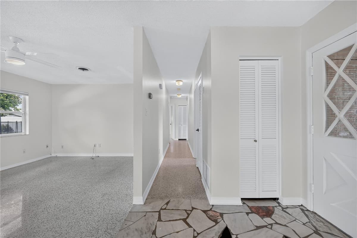 2826 AMBERGATE ROAD — photo 19 of 46