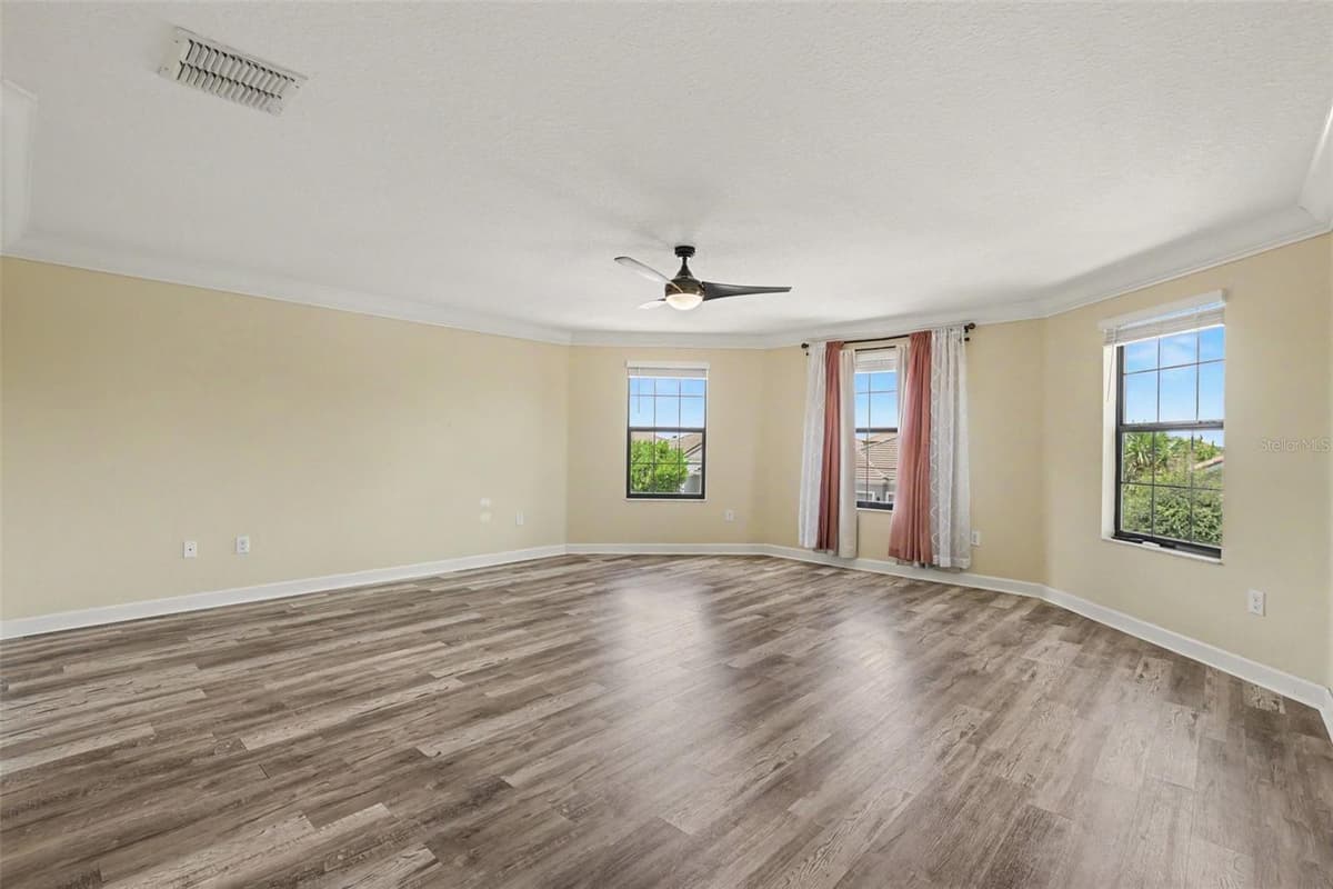 12005 CINNAMON FERN DRIVE — photo 14 of 25