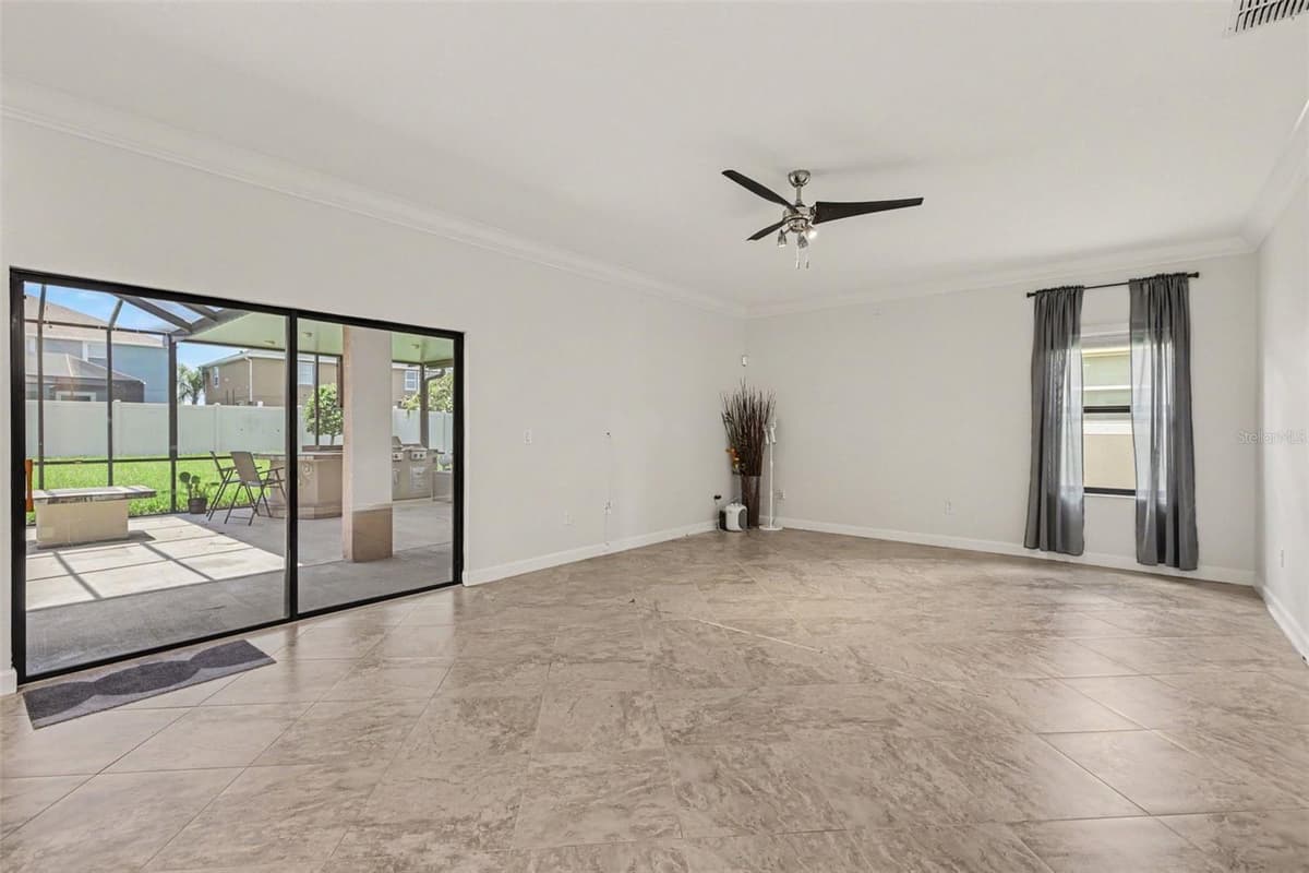 12005 CINNAMON FERN DRIVE — photo 4 of 25