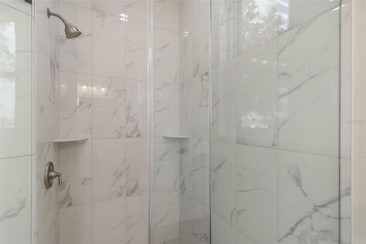 8580 PRICE BOULEVARD — photo 31 of 54