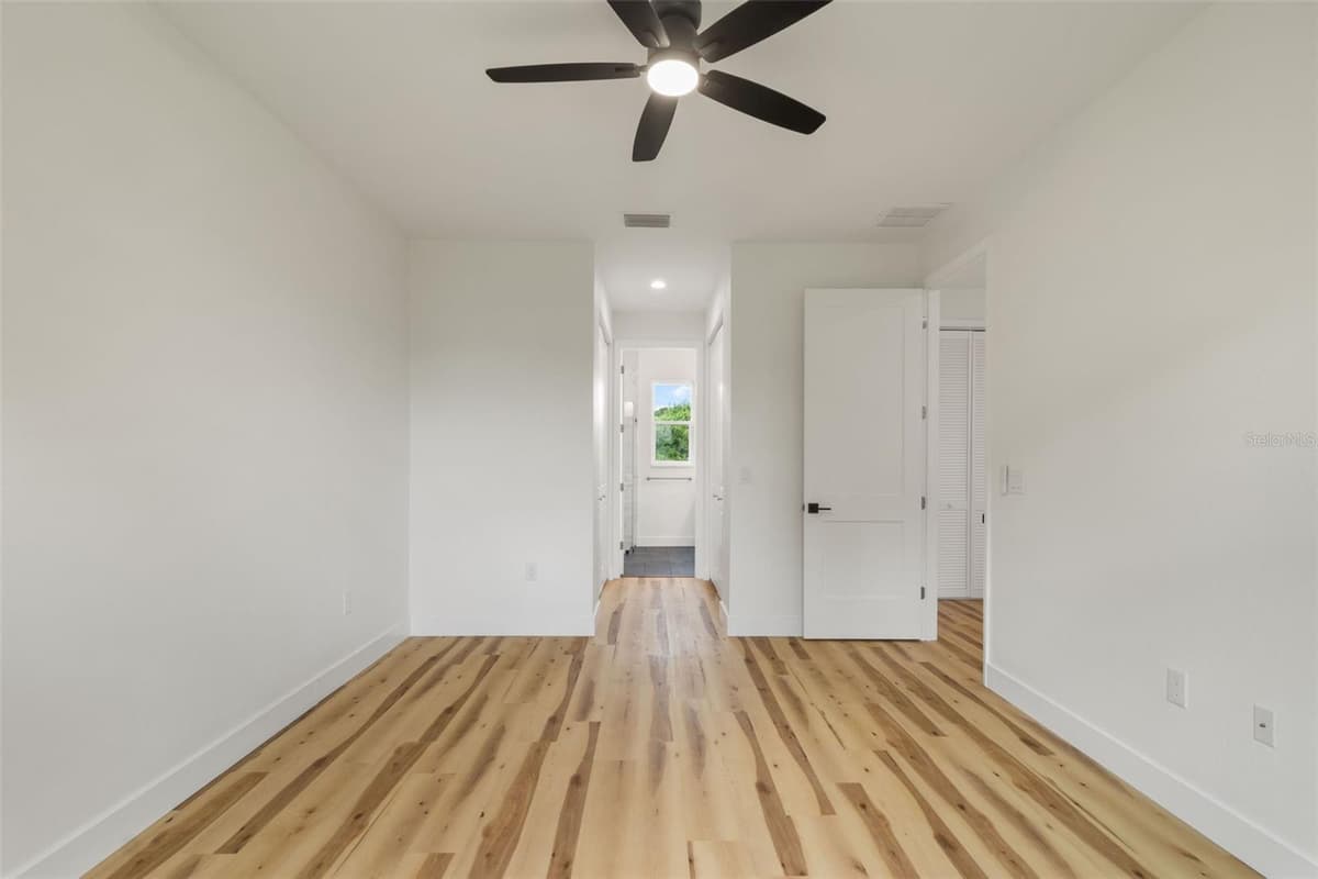 8580 PRICE BOULEVARD — photo 24 of 54