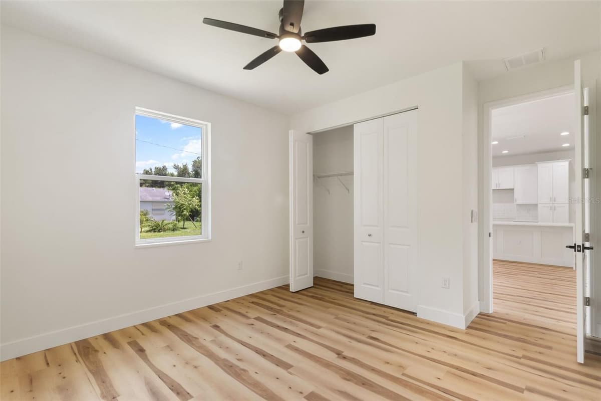 8580 PRICE BOULEVARD — photo 37 of 54