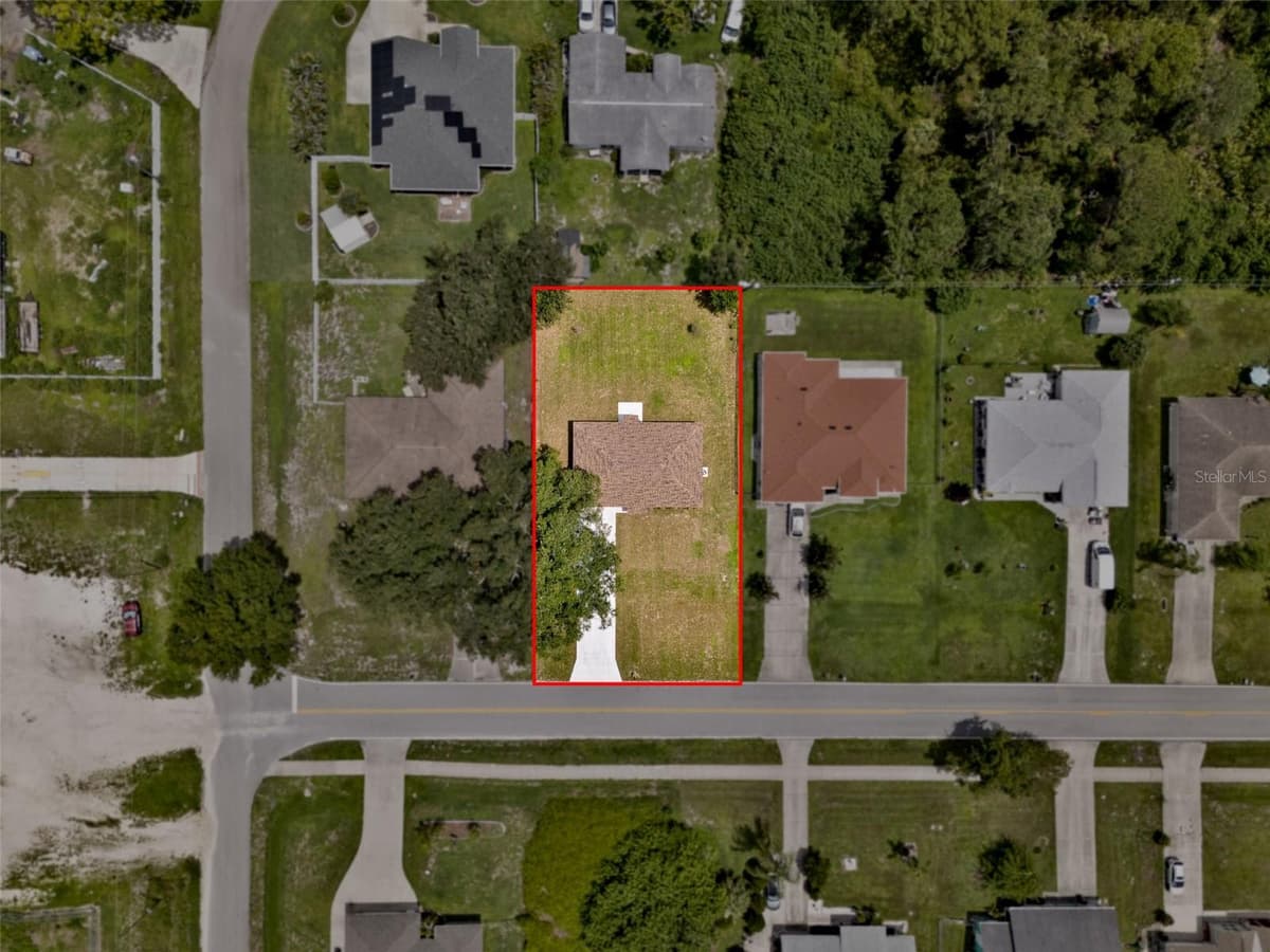 8580 PRICE BOULEVARD — photo 3 of 54