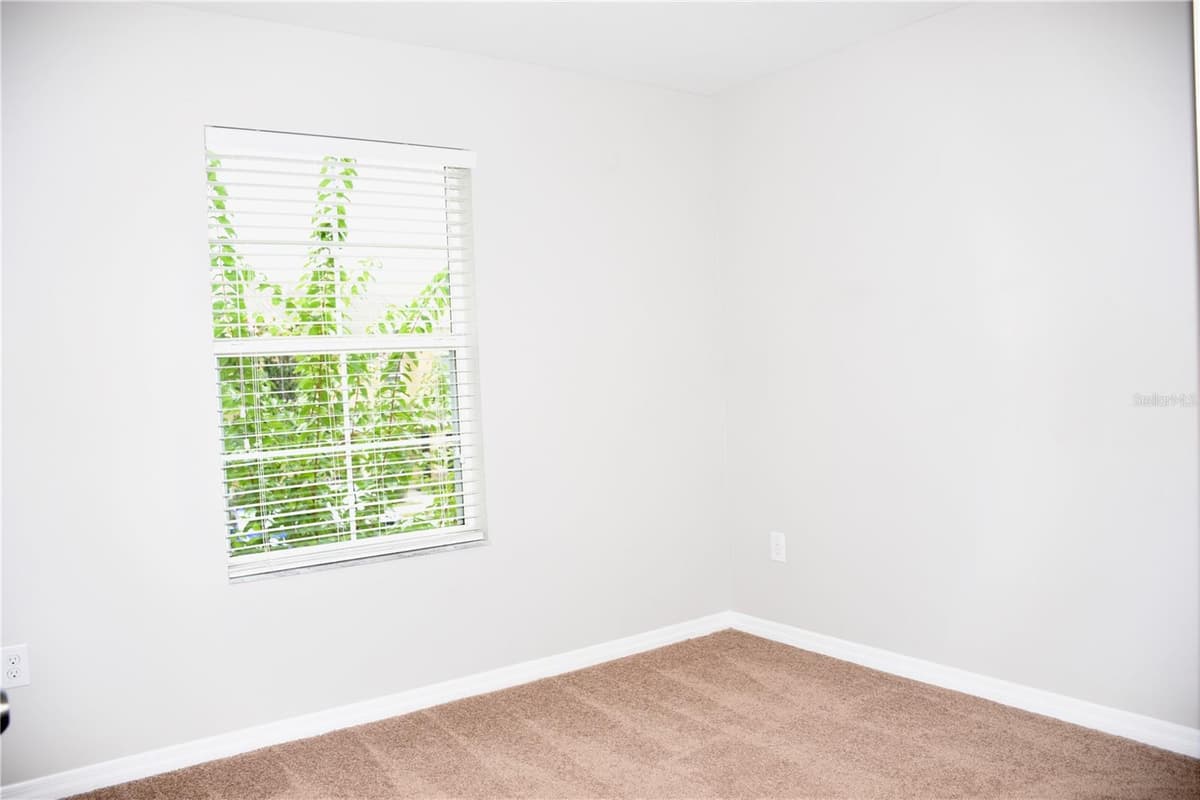 5405 LIMESTONE LANE — photo 19 of 37