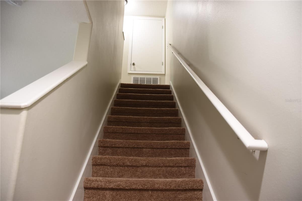 5405 LIMESTONE LANE — photo 15 of 37