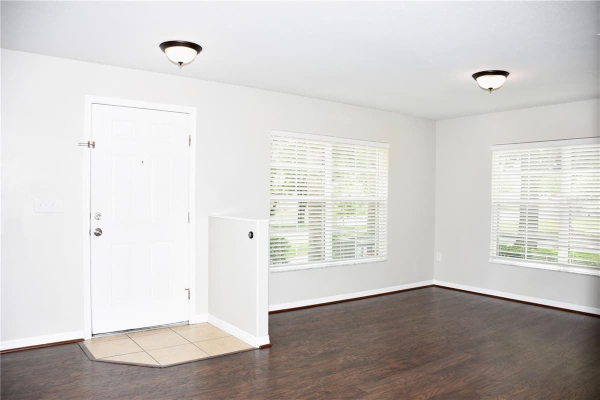 5405 LIMESTONE LANE — photo 7 of 37