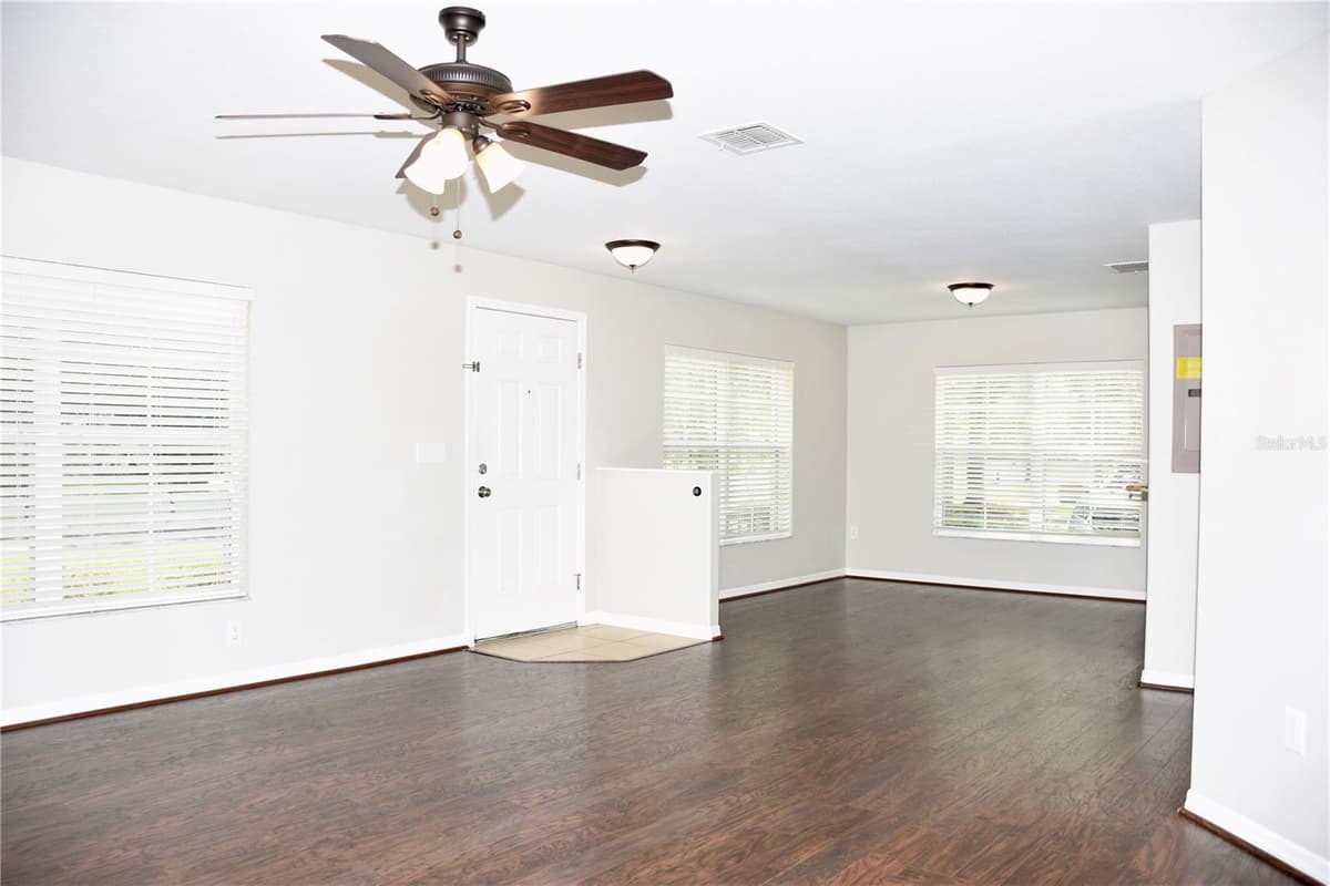 5405 LIMESTONE LANE — photo 6 of 37