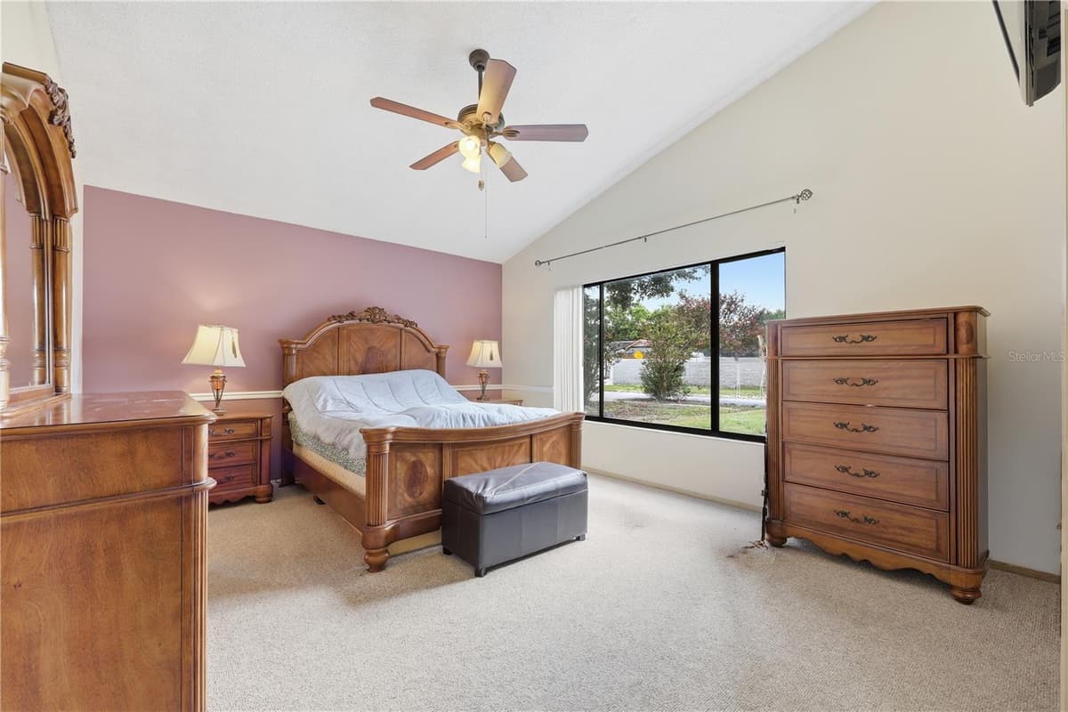 5583 LONG LAKE DRIVE — photo 10 of 22