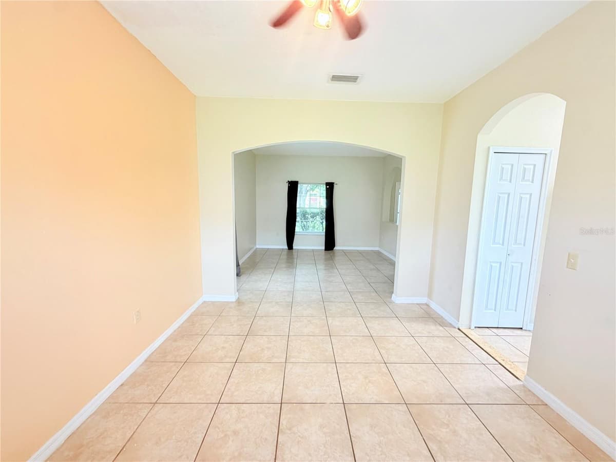 4208 LUGANO COURT — photo 11 of 34