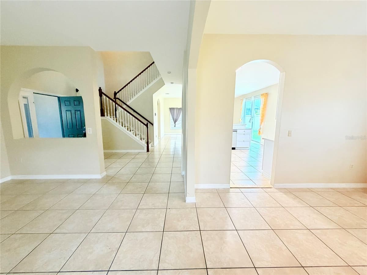 4208 LUGANO COURT — photo 19 of 34