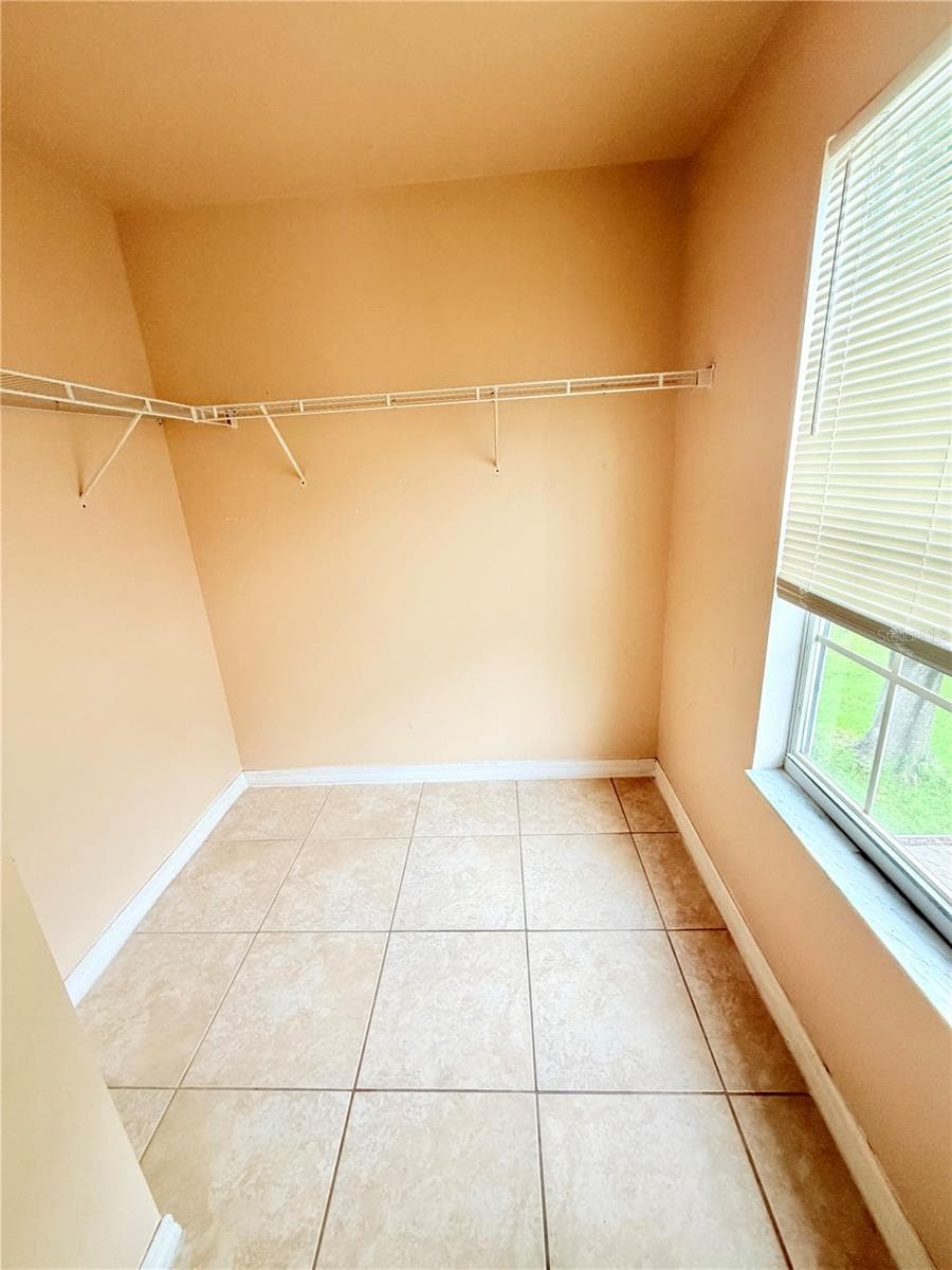 4208 LUGANO COURT — photo 27 of 34
