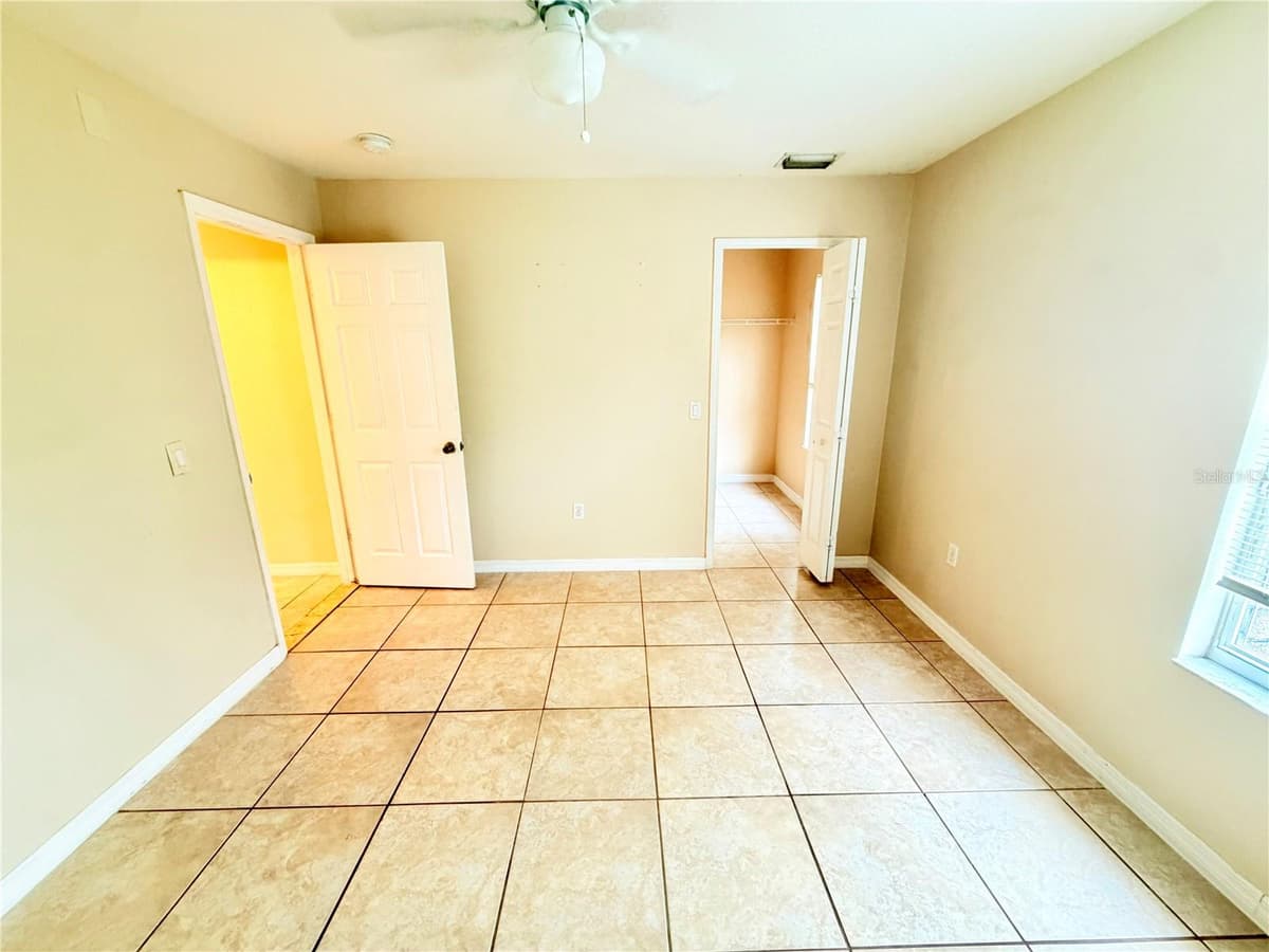 4208 LUGANO COURT — photo 26 of 34