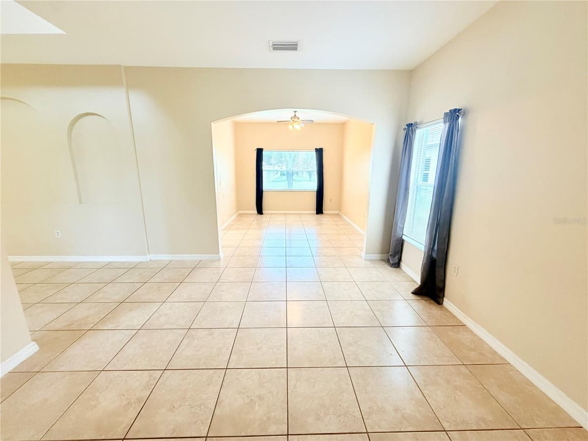 4208 LUGANO COURT — photo 17 of 34