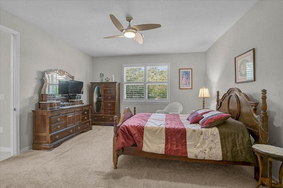 24200 RIVERFRONT DRIVE — photo 12 of 29
