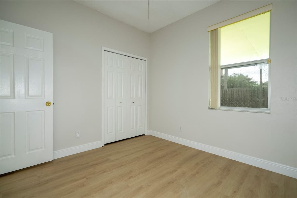 13827 HAWKEYE DRIVE — photo 38 of 64