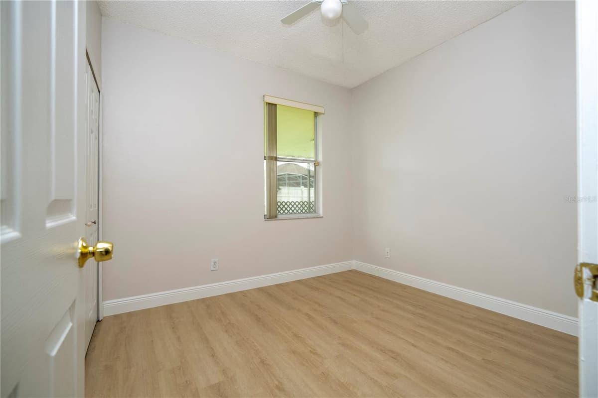 13827 HAWKEYE DRIVE — photo 37 of 64
