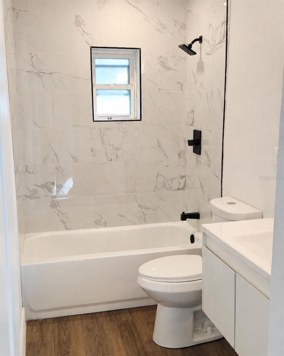 180 KENTUCKY AVENUE — photo 21 of 23