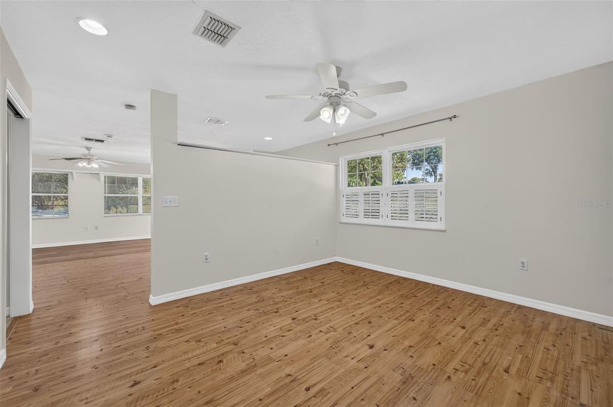 2051 DYAN WAY — photo 28 of 41