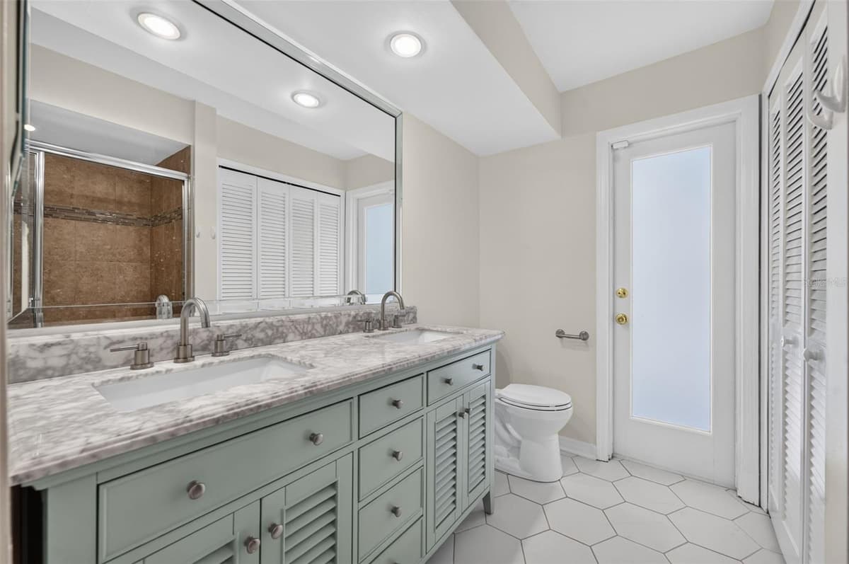 2051 DYAN WAY — photo 22 of 41