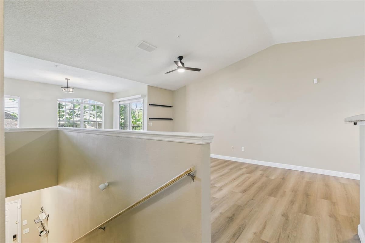 4316 KIRKMAN ROAD — photo 6 of 44