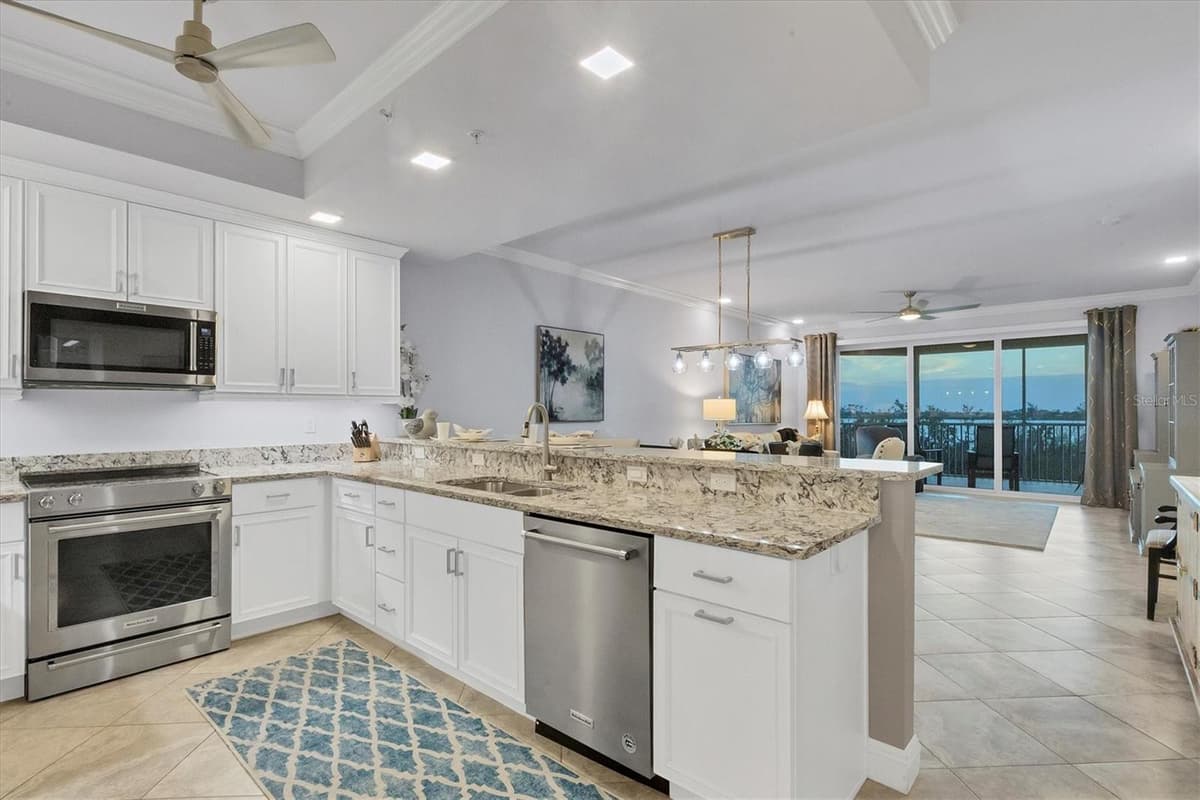 260 HIDDEN BAY DRIVE — photo 9 of 58